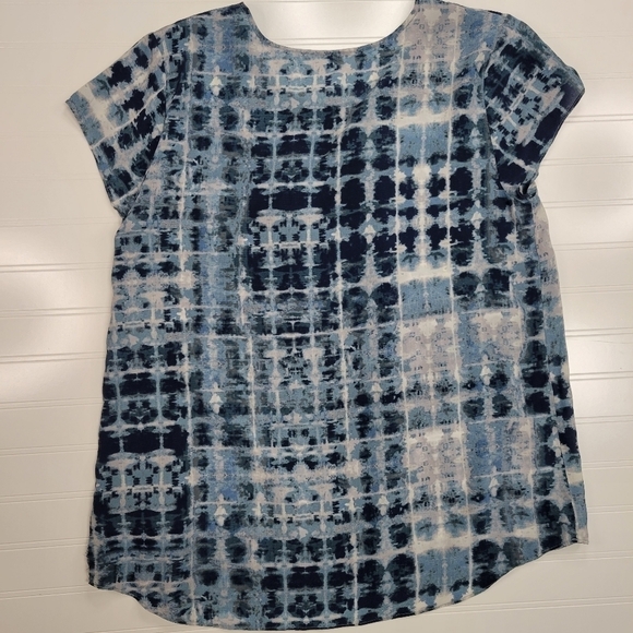 BUNDLE Nic + Zoe Silk Blend Short Sleeve Blouses - Picture 10 of 11